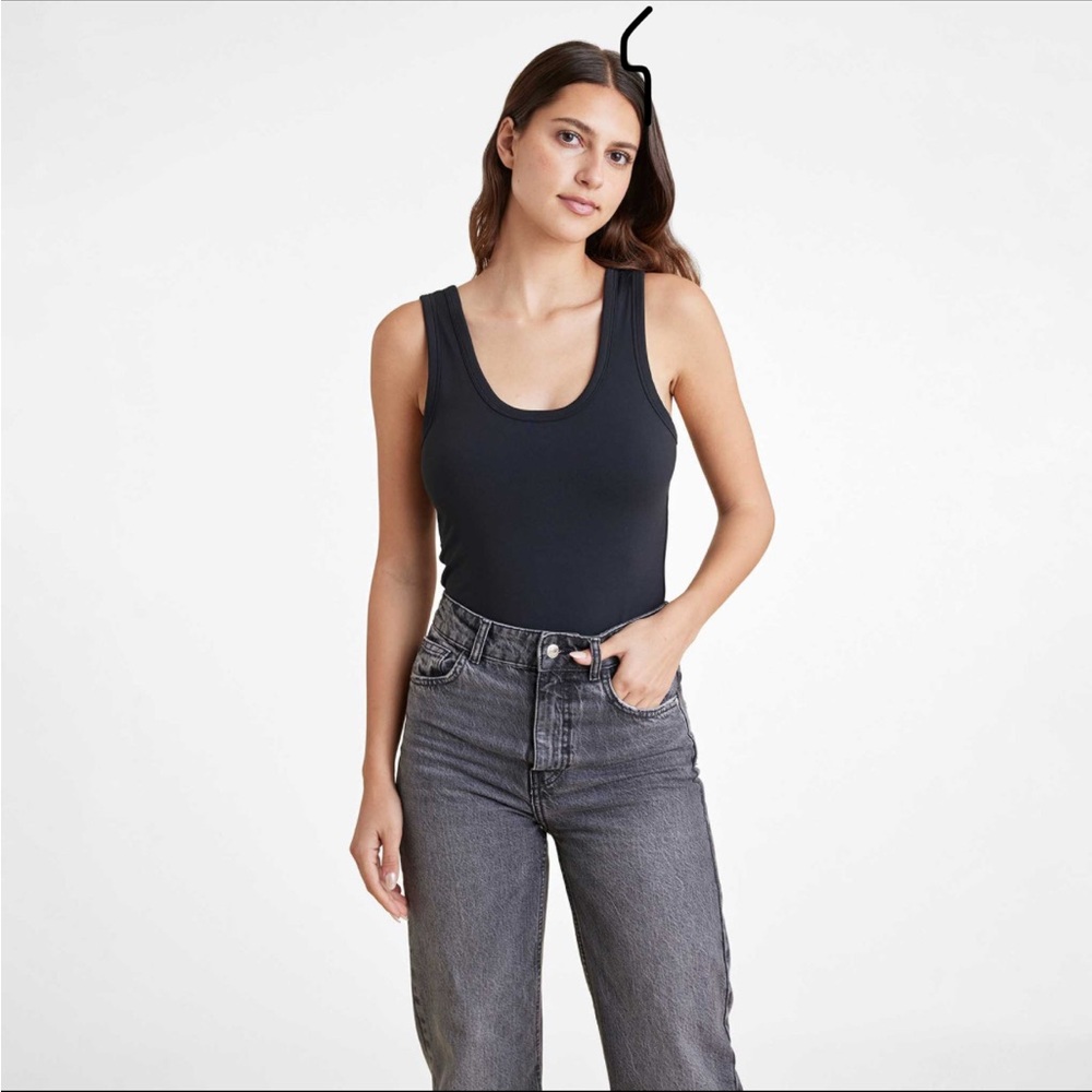 Nuuds Black Seamless Scoop Tank Bodysuit